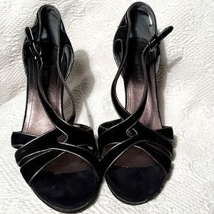 Nine West Black Suede peep toe High Heel Dress sandal